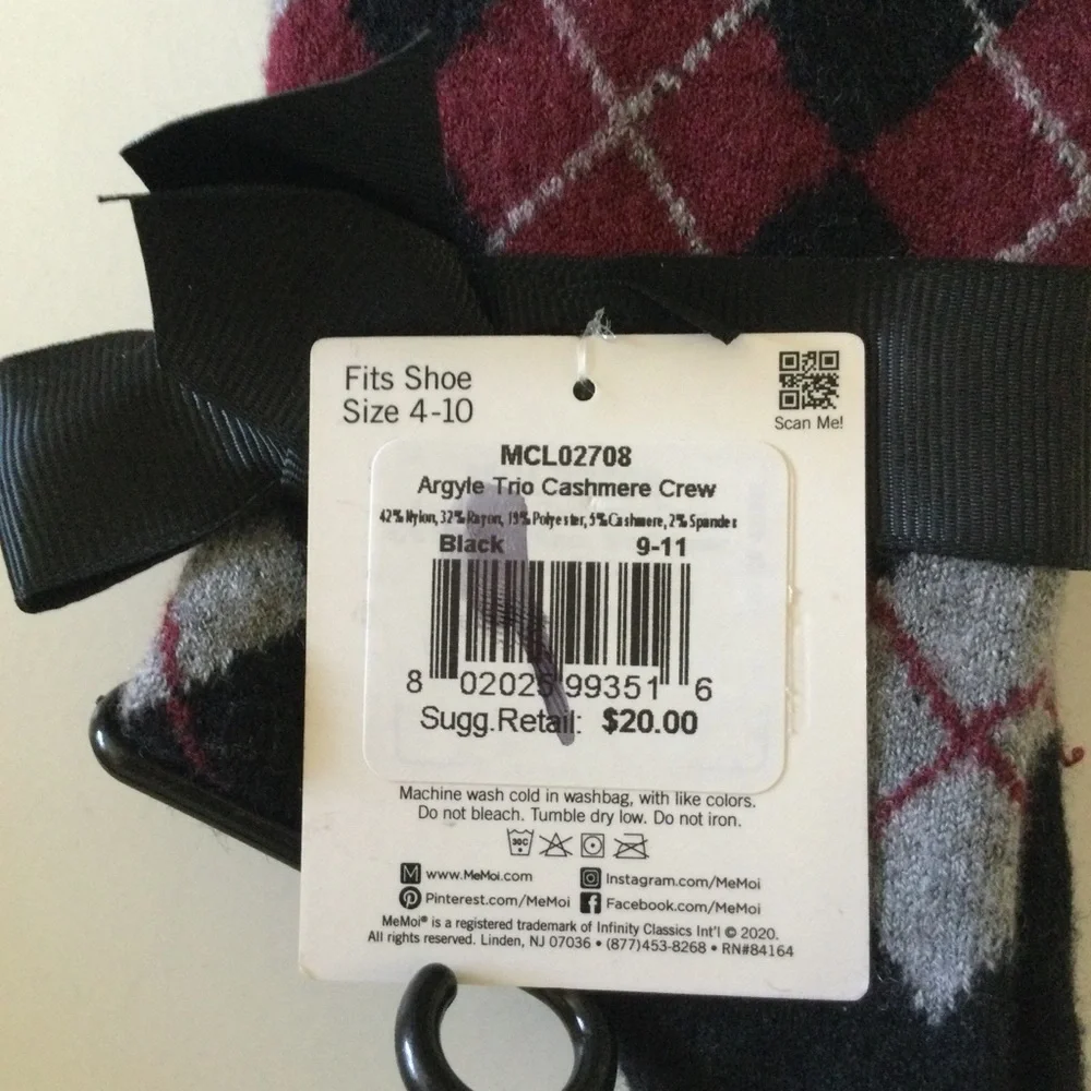 MEMOI CASHMERE BLEND SOCKS BLACK RED GREY WOMENS ONE SIZE NWT